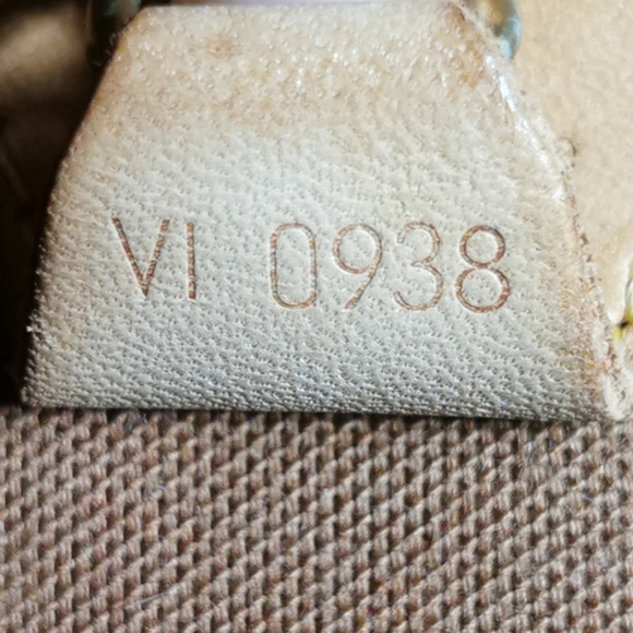 SOLD! LV Ellipse long strap large shoulder bag - Picture 15 of 15